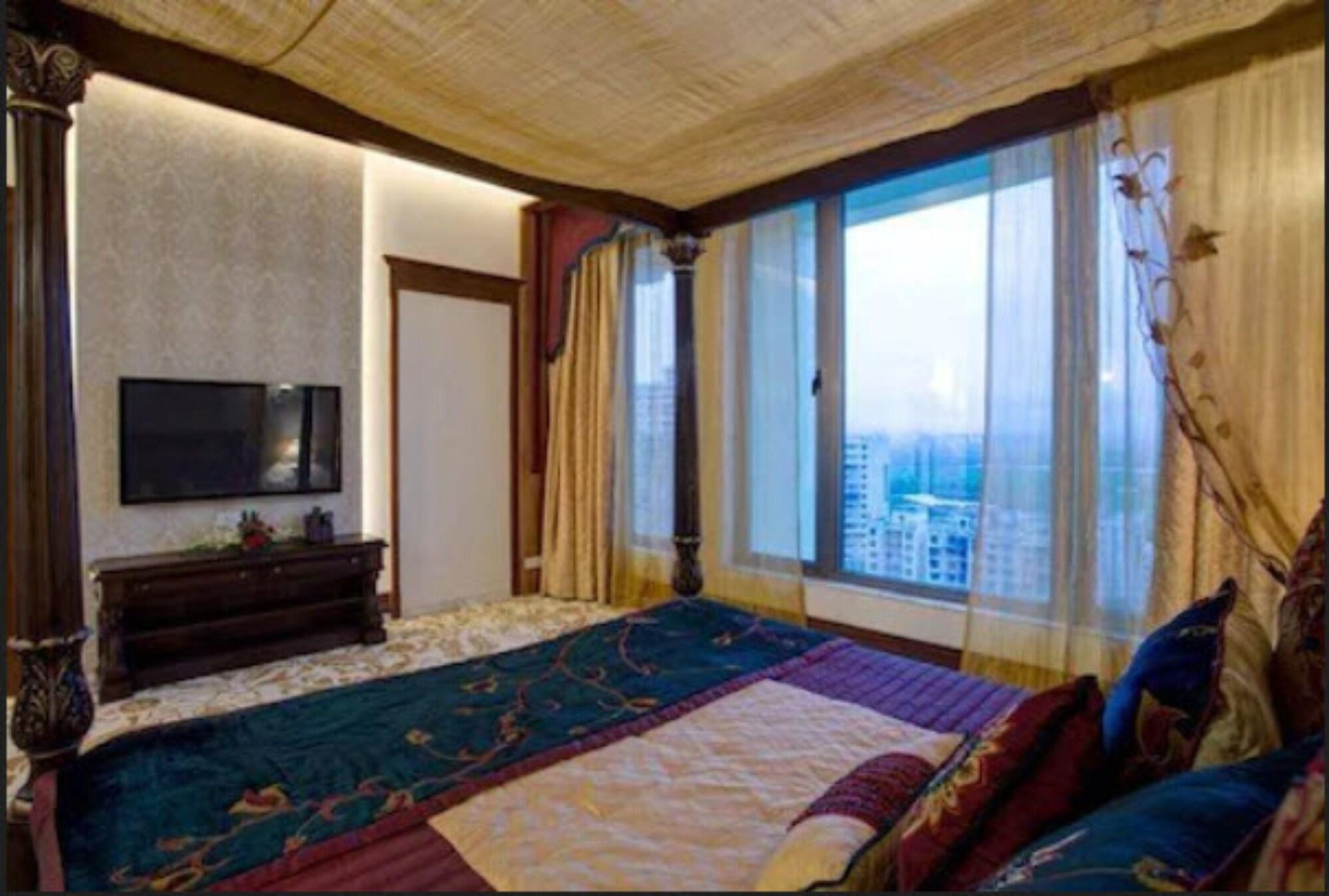 Royal Tulip Navi Mumbai Hotel Екстериор снимка